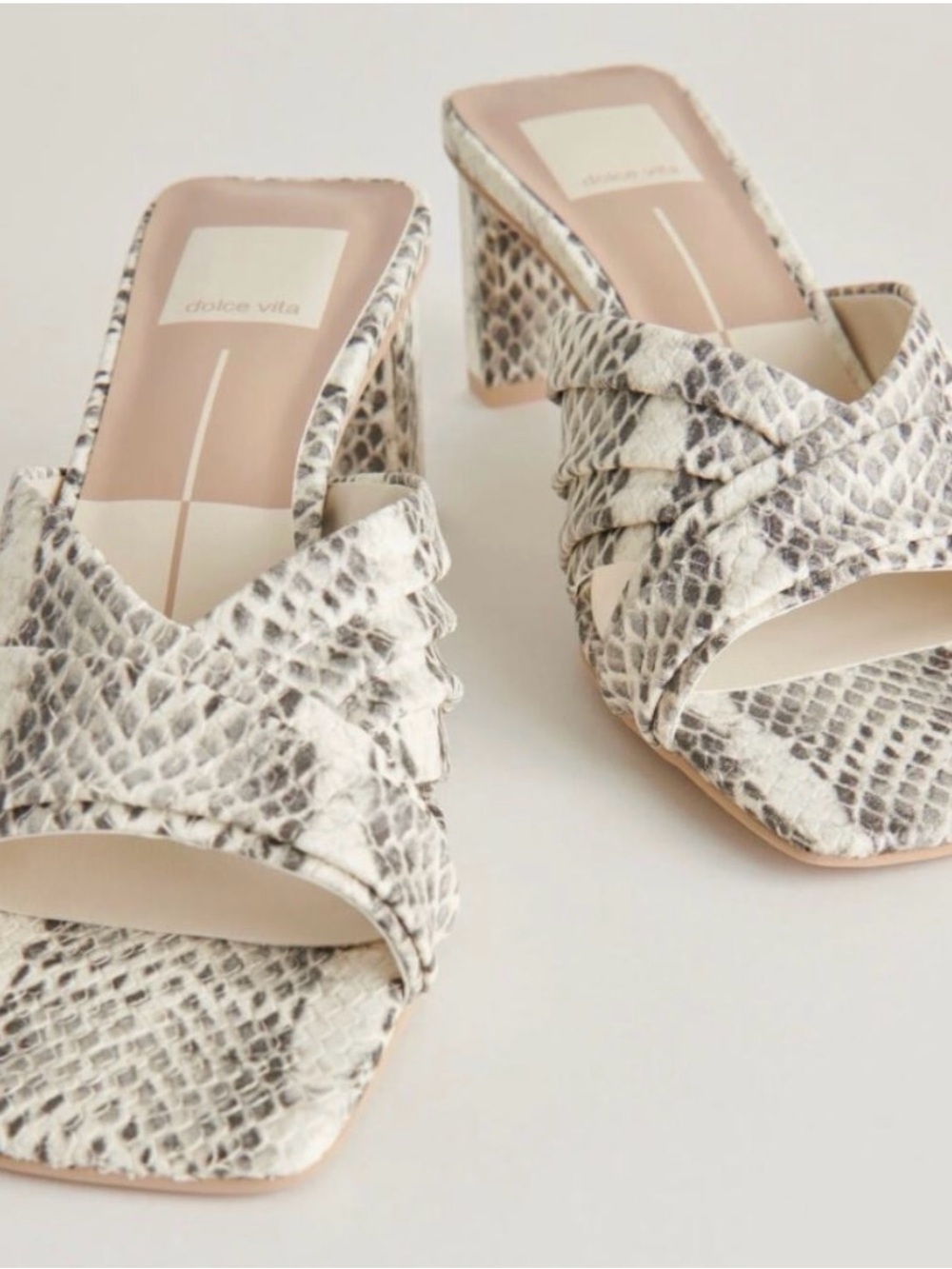 ** NEW ** Without Box Dolce Vita Carlan Heeled Sandals